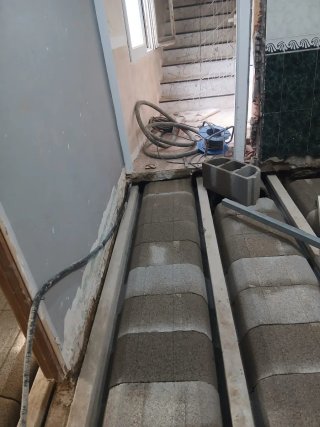 Obras i servies refocat