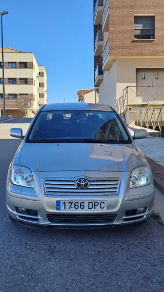 Toyota Avensis 2005