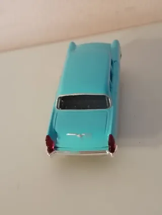 Modellino Auto Sovietica Volga Azzurra