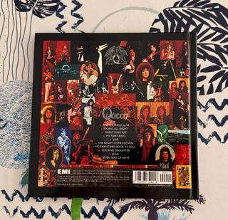 Colección de 25 disco/libros de Queen
