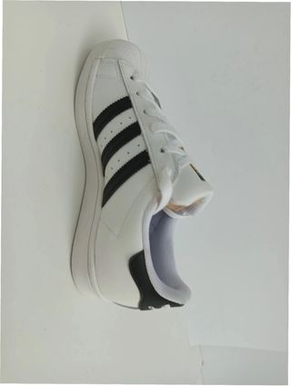 Adidas Superstar Talla 41 Blanco y Negro