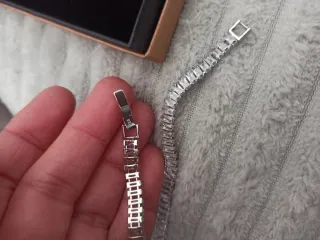 Pulsera de plata con circonitas