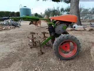 Mula mecánica Minsel