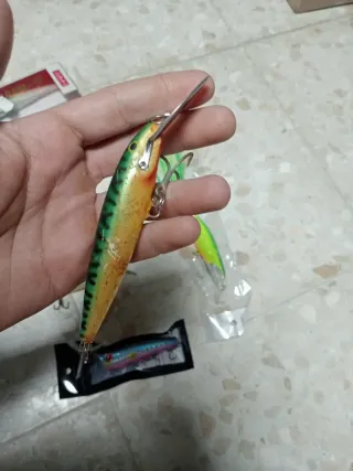 Lotes de señuelos de pesca Currican