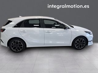 Kia Ceed 1.0 T-GDi 74kW (100CV) Concept