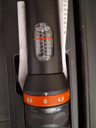 Llave dinamométrica CUSTOR TW-03060B