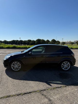 Opel Astra 2008