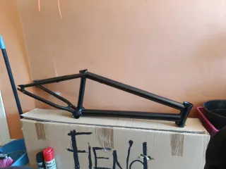 Cuadro Fiend Embryo 21" BMX Negro