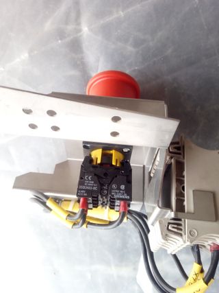 SETAS DE SEGURIDAD CON BORNAS DE CONEXION (10 U)