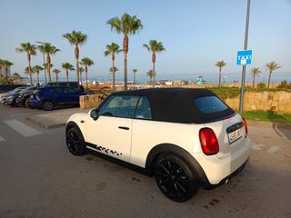 MINI Cabrio 2016