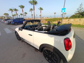 MINI Cabrio 2016