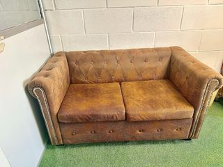 Sofá Chester Marrón Suede
