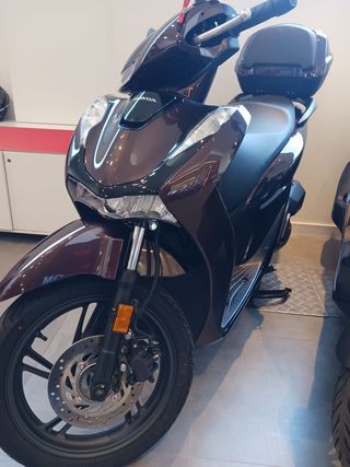 Honda SH 125 2024/2025 Scooter Automática
