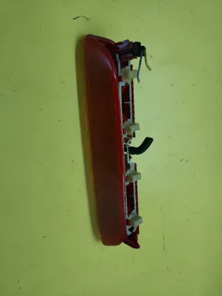 TERCERA LUZ FRENO TRASERA PEUGEOT 307SW FAMILIAR