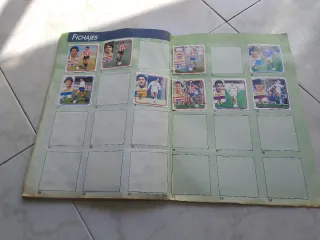 Álbum cromos fútbol 89-90