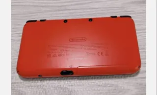 Nintendo 2DS XL Edición Limitada Poké Ball