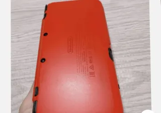 Nintendo 2DS XL Edición Limitada Poké Ball