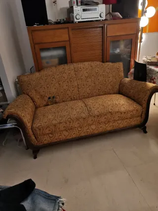 Sofá antiguo 3 plazas tela y madera