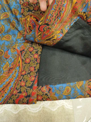 Gonna fantasia paisley