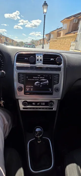 Volkswagen Polo 2016