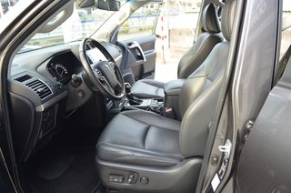 Toyota Land Cruiser+Todos los extras+Techo+Navegac