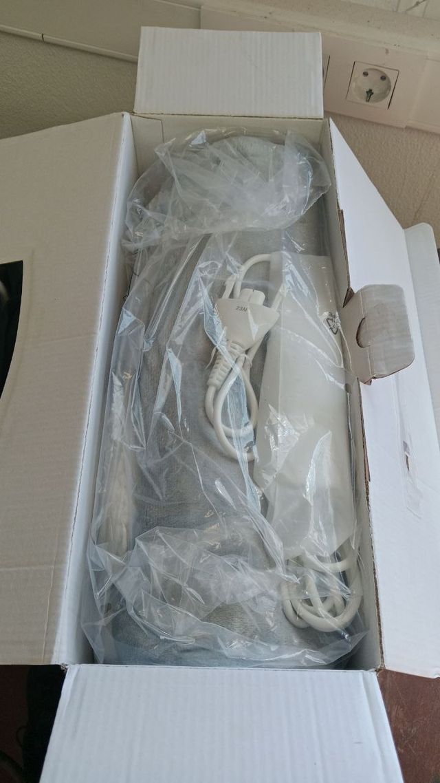 Manta Elétrica Daga 160x120cm Cinza/Branco
