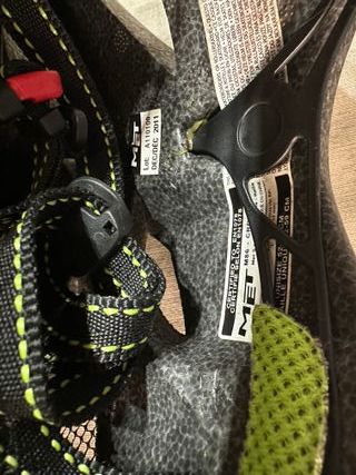 Casco MET M86 Crossover Negro