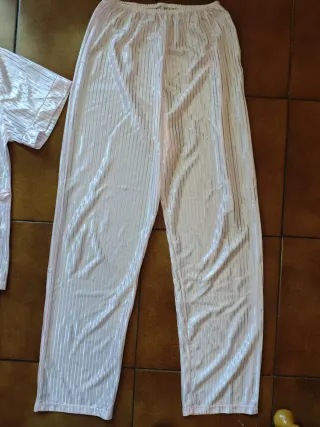 Pijama Raso Nuevo Talla 42