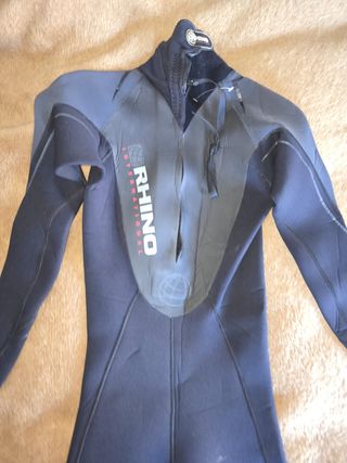 Traje de neopreno RHINO Talla XS