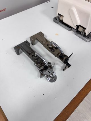 Máquina coser botones industrial