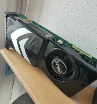 Tarjeta Gráfica ASUS EN8800GTS 512MB