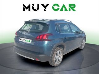 Peugeot 2008 PureTech 110 Allure EAT6 81 kW (110 CV)