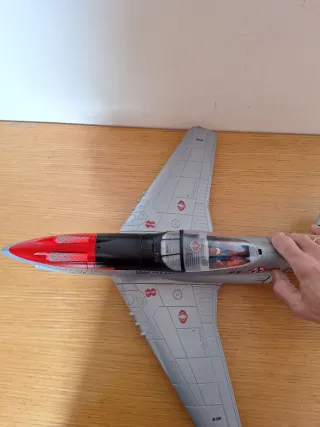 Avión compatible con Gijoe. Figura no incluida.