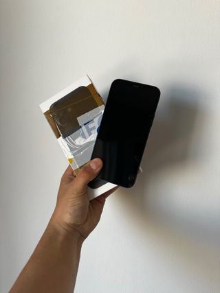 iPhone 12 Azul (83% Batería)