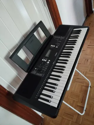 Teclado Yamaha PRS-E363