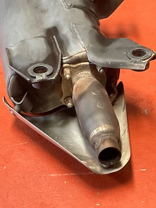 Tubo de escape Daelim S3 2012