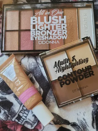 Paleta DDONNA Blush Bronzer Highlighter