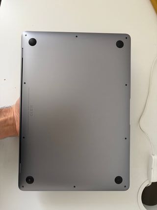 MacBook Air 13 i7 4 núcleos 2020 16GB 512GB ITA