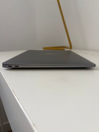 MacBook Air 13 i7 4 núcleos 2020 16GB 512GB ITA