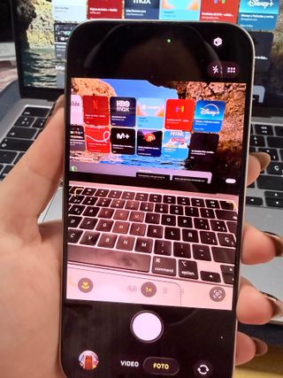 iPhone 15 Pro 128GB Blanco Perla