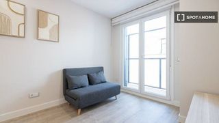 Piso en alquiler en Valdeacederas en Madrid