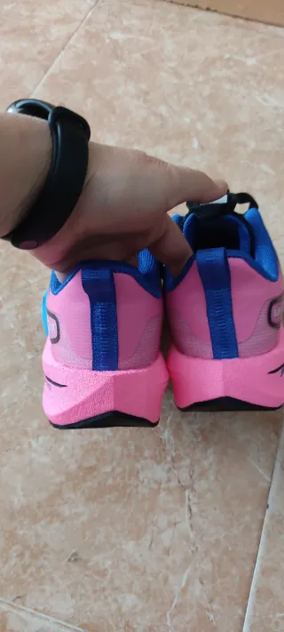 Zapatillas deportivas RR.LEGEND azules y rosas