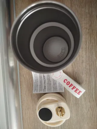 Taza térmica con indicador de temperatura