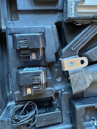 Pistola Clavadora Gas Apolo Trak-it C3