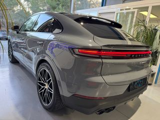 Porsche Cayenne Coupé E-Hybrid 470 CV 2024