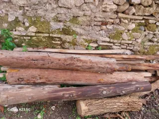 Leña para chimenea regalo son bigas cortadas