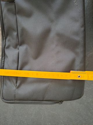 Borsa Zaino Tucano imbottita 30x20 con maniglia