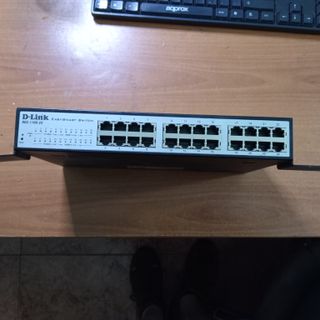 Switch D-Link 24 Puertos DGS-1100-24