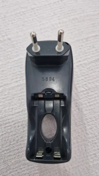 Cargador Pilas SYTECH SY-153 Ni-MH/Ni-Cd