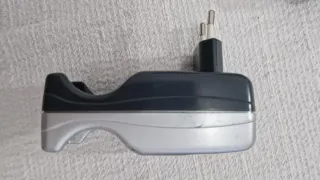 Cargador Pilas SYTECH SY-153 Ni-MH/Ni-Cd